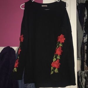 Rose embellished cold shoulder top